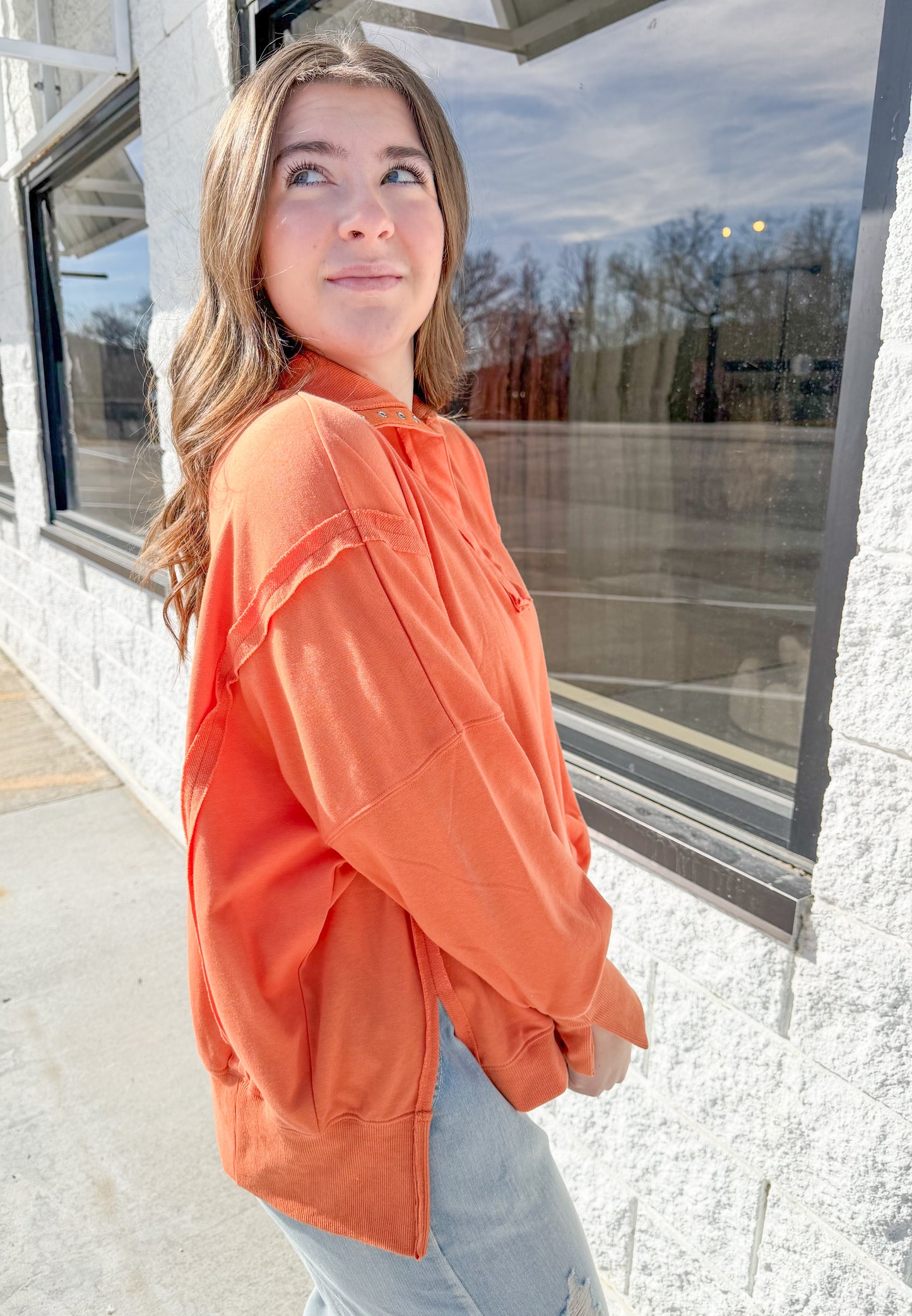 Tamika Henley Sweatshirt, Dusted Clay