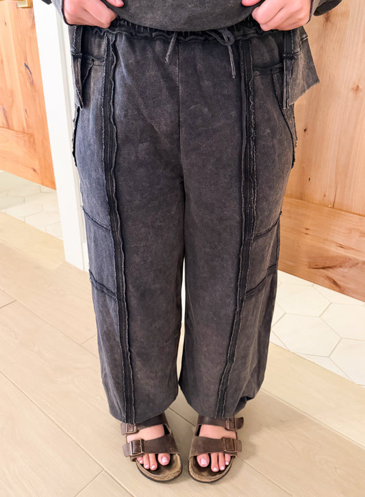 Vintage Wash Cargo Jogger Pants, Black