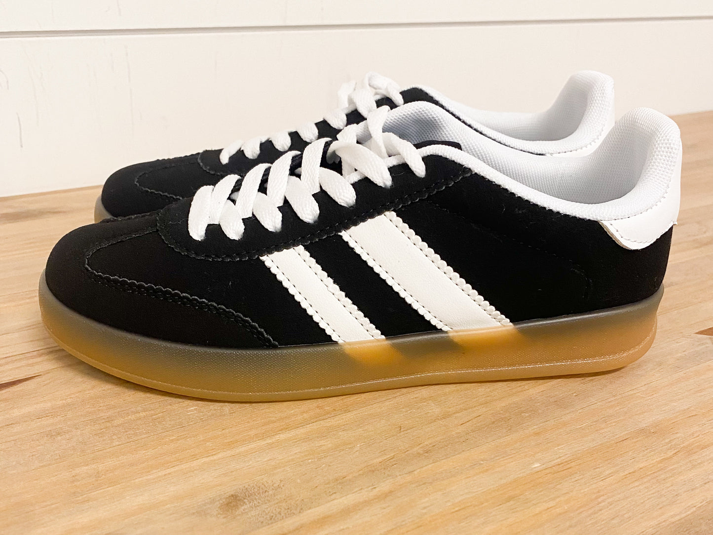 Route 66 Runner Sneakers