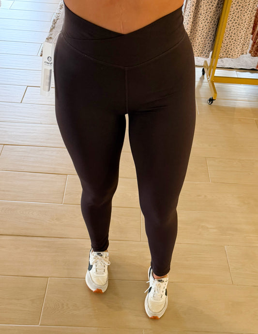 Venice Crossover Waist Leggings, Coffee Bean