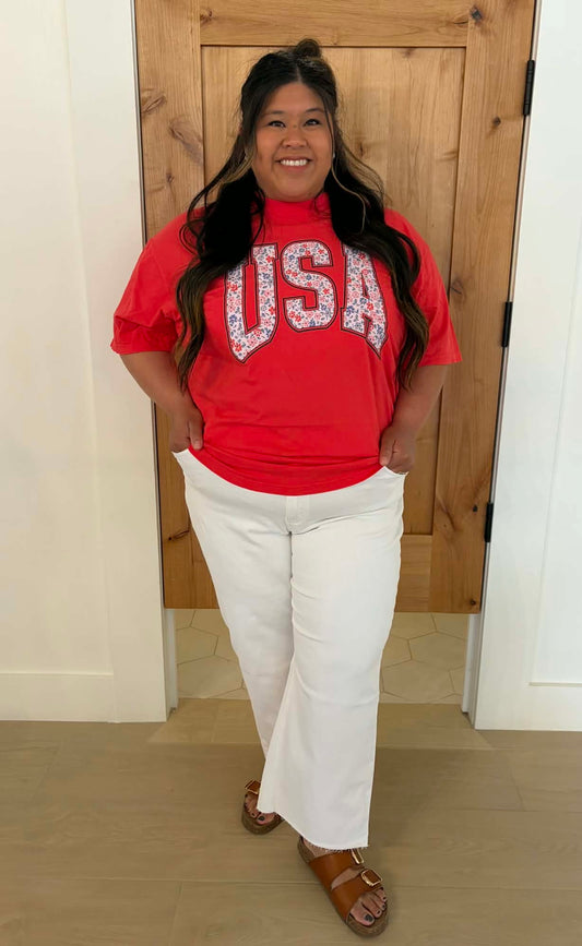 USA Daisy Graphic Tee