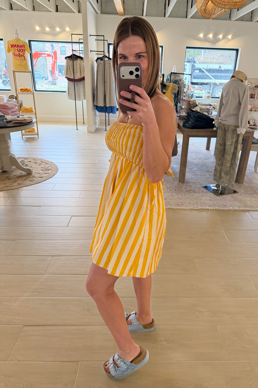 Sunshine Stroll Dress