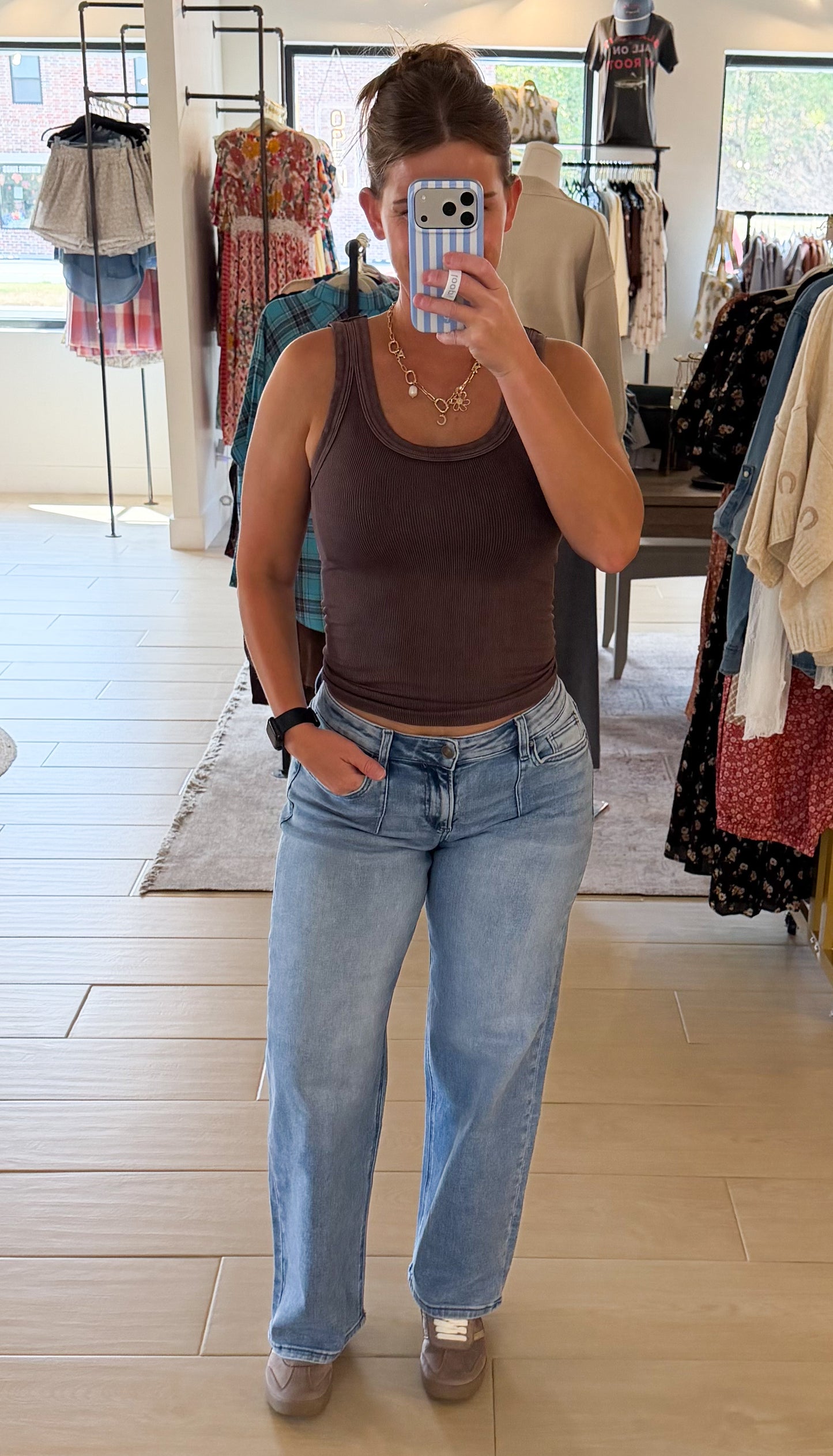 Mica Low Rise Wide Ankle Baggy Jeans