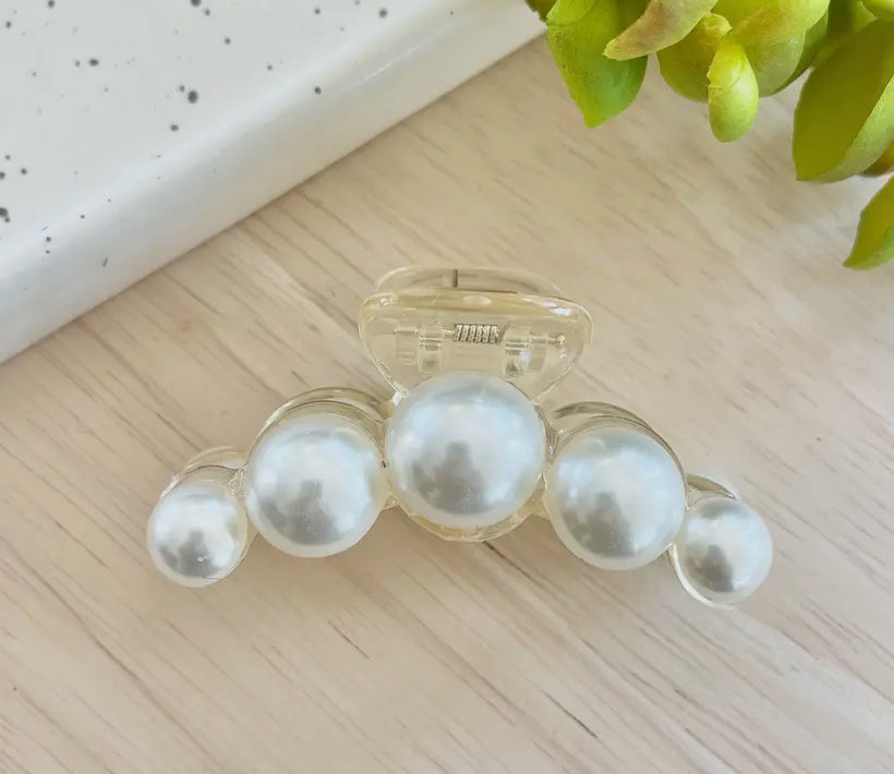 Pearl Claw Clip