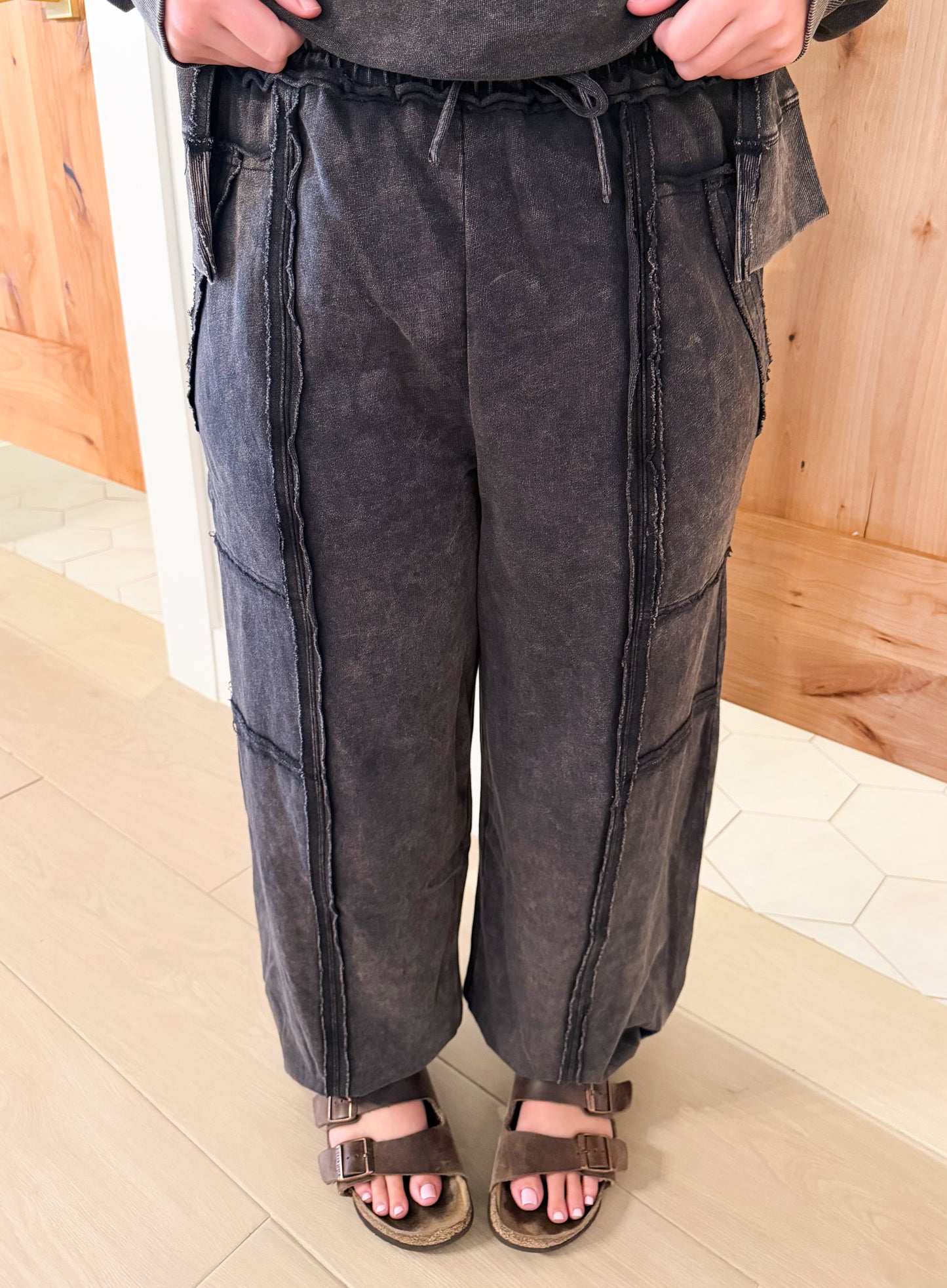 Vintage Wash Cargo Jogger Pants, Black