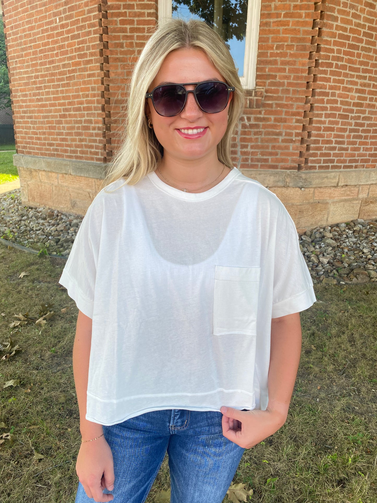 Mineral Wash Crop Crewneck, White