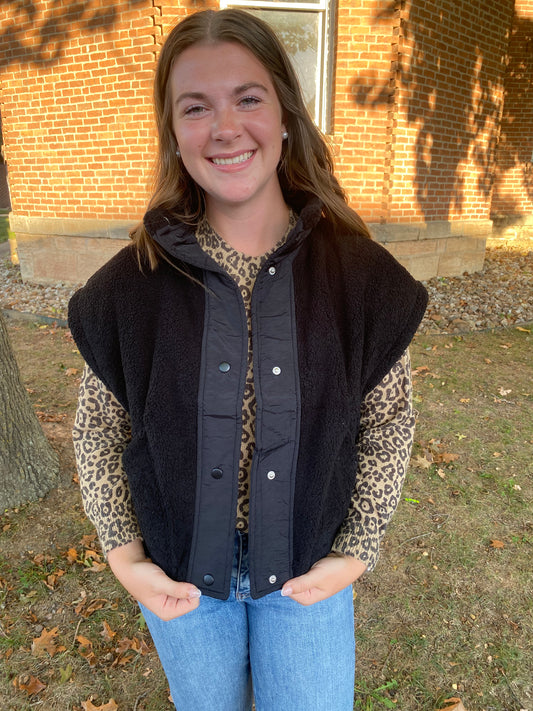 Side Bow Oversized Sherpa Vest, Mocha, Black