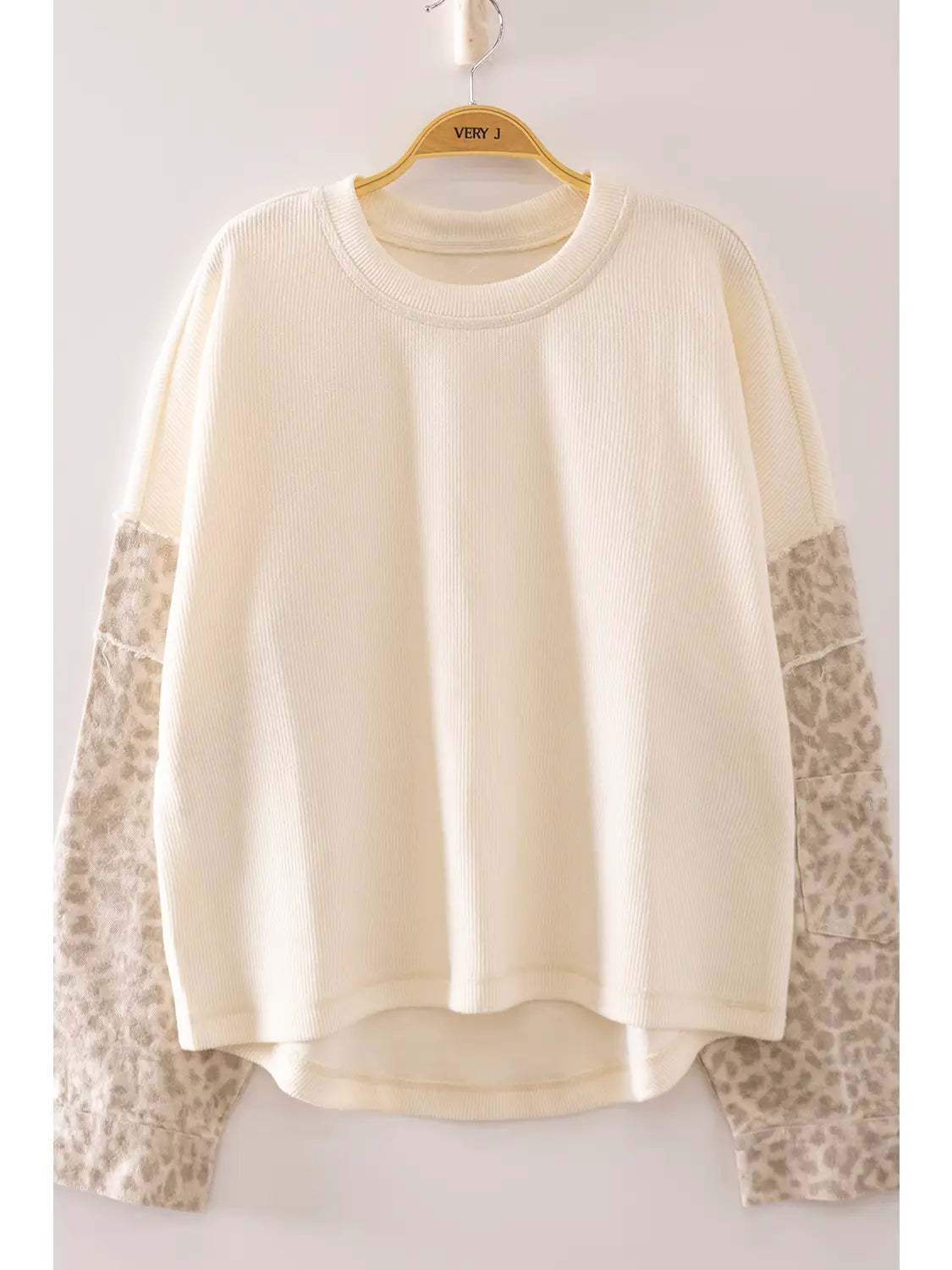 Leopard Print Thermal Sleeve Top